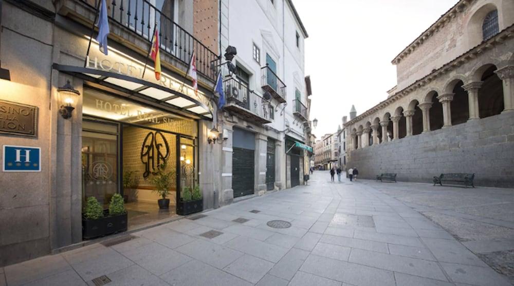 Real Segovia By Recordis Hotels Eksteriør bilde
